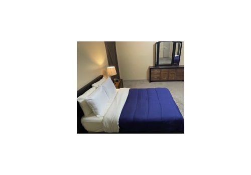 What is the Average Number of Bedrooms for Real Estate in Tarrant County, Texas?